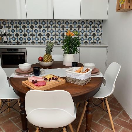 Stylish Townhouse With Gallery In The Heart Of Tavira For Two Тавира Экстерьер фото