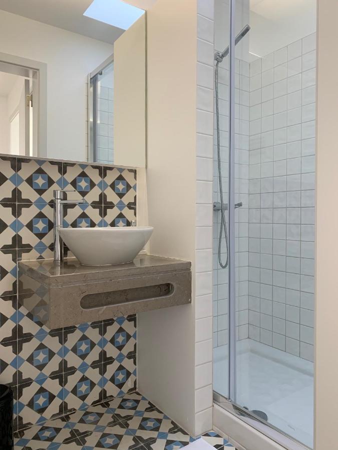 Stylish Townhouse With Gallery In The Heart Of Tavira For Two Тавира Экстерьер фото